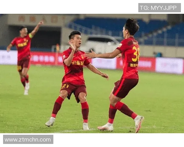 广州网球队以96分领跑锦标赛积分榜展现强劲实力