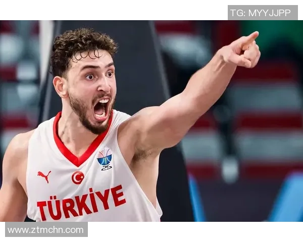 杭州网球队在欧锦赛中的团队协作展现出色表现引发关注与赞誉