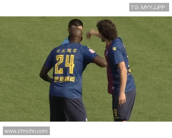 足球明星遭遇暴力事件背后的真相与反思引发社会热议